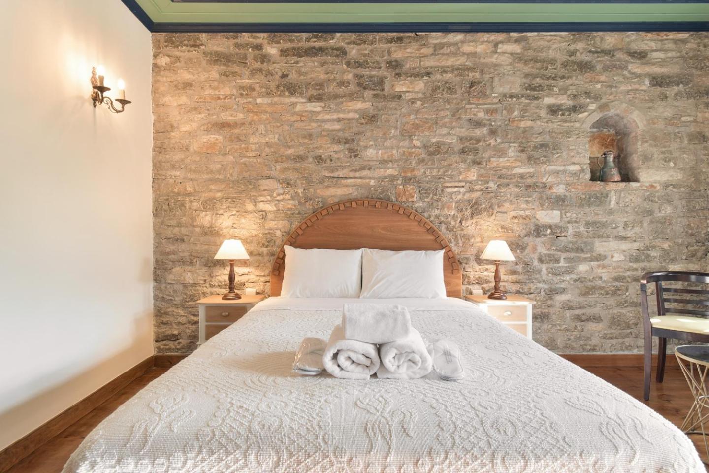 Ameliko Zagori Hotel Ano Pedina Bilik gambar