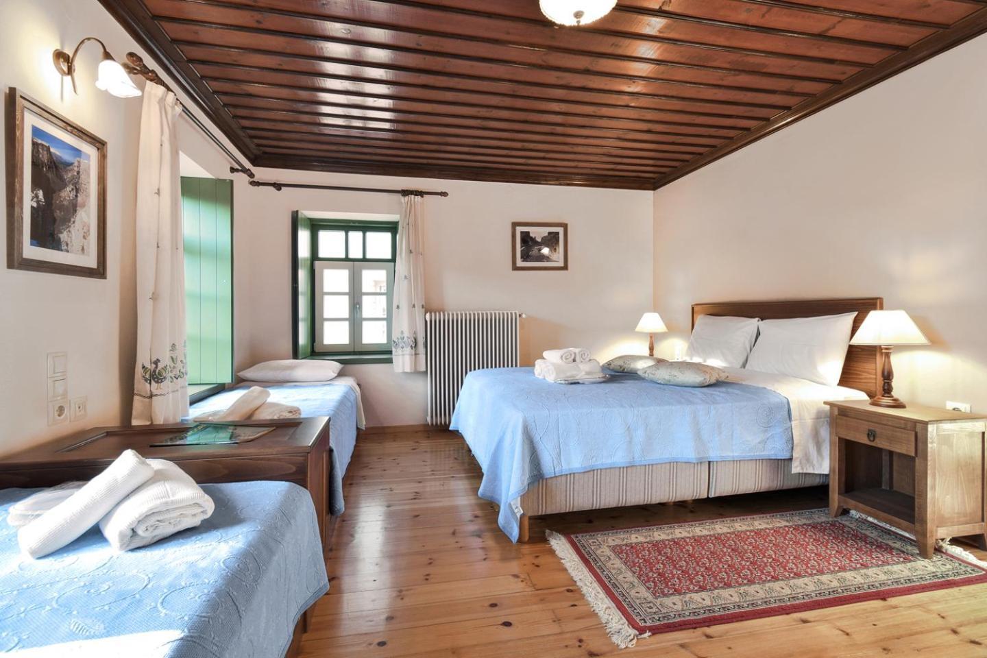 Ameliko Zagori Hotel Ano Pedina Bilik gambar
